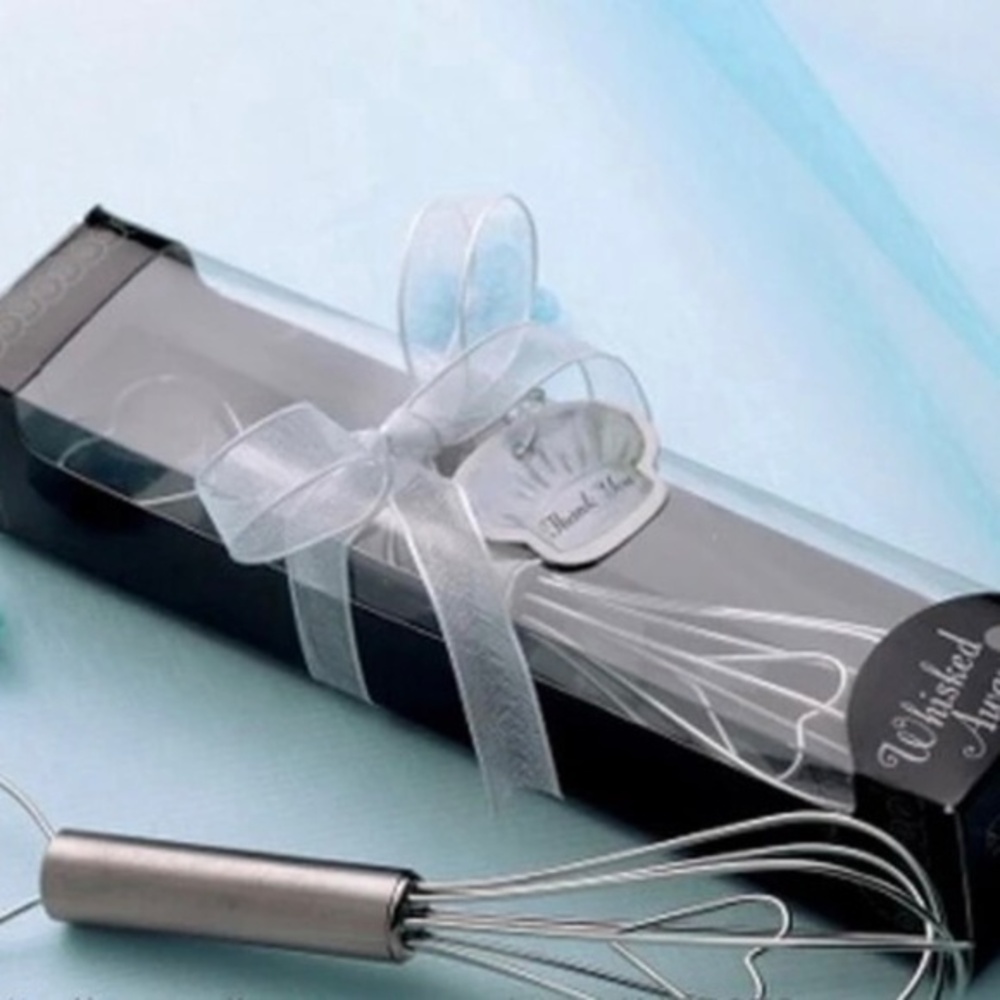 Set of 4 Whisked Away Hand Wire Whisk Heart Cooking Thank You Gift Idea Favors